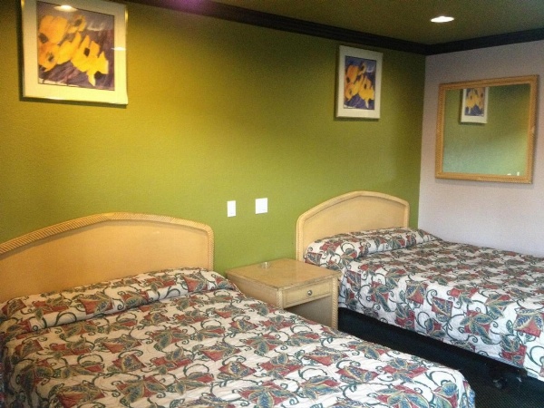 Todo 8 Motel image 4